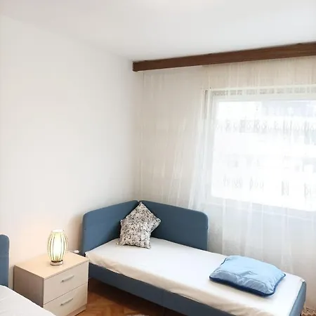 Sunny Brownie Apartment *